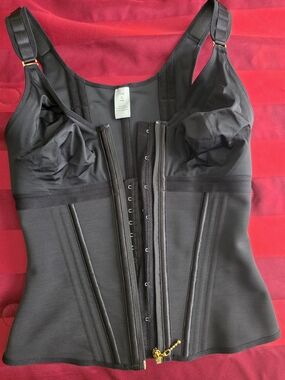 Black Front-Zip Longline Shapewear Bustier